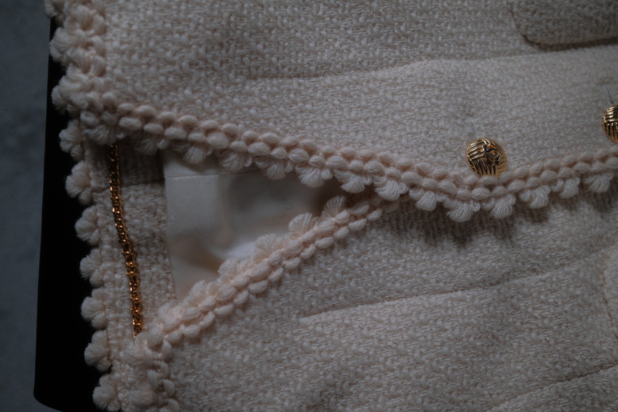 1990 CREAM TWEED SUIT - SIZE 34