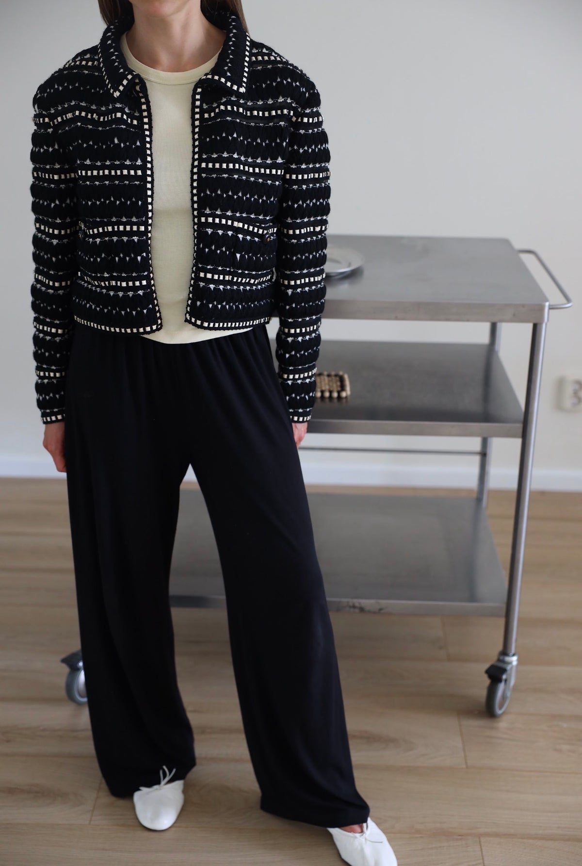 1992 BLACK-WHITE TWEED JACKET, SIZE 34/36