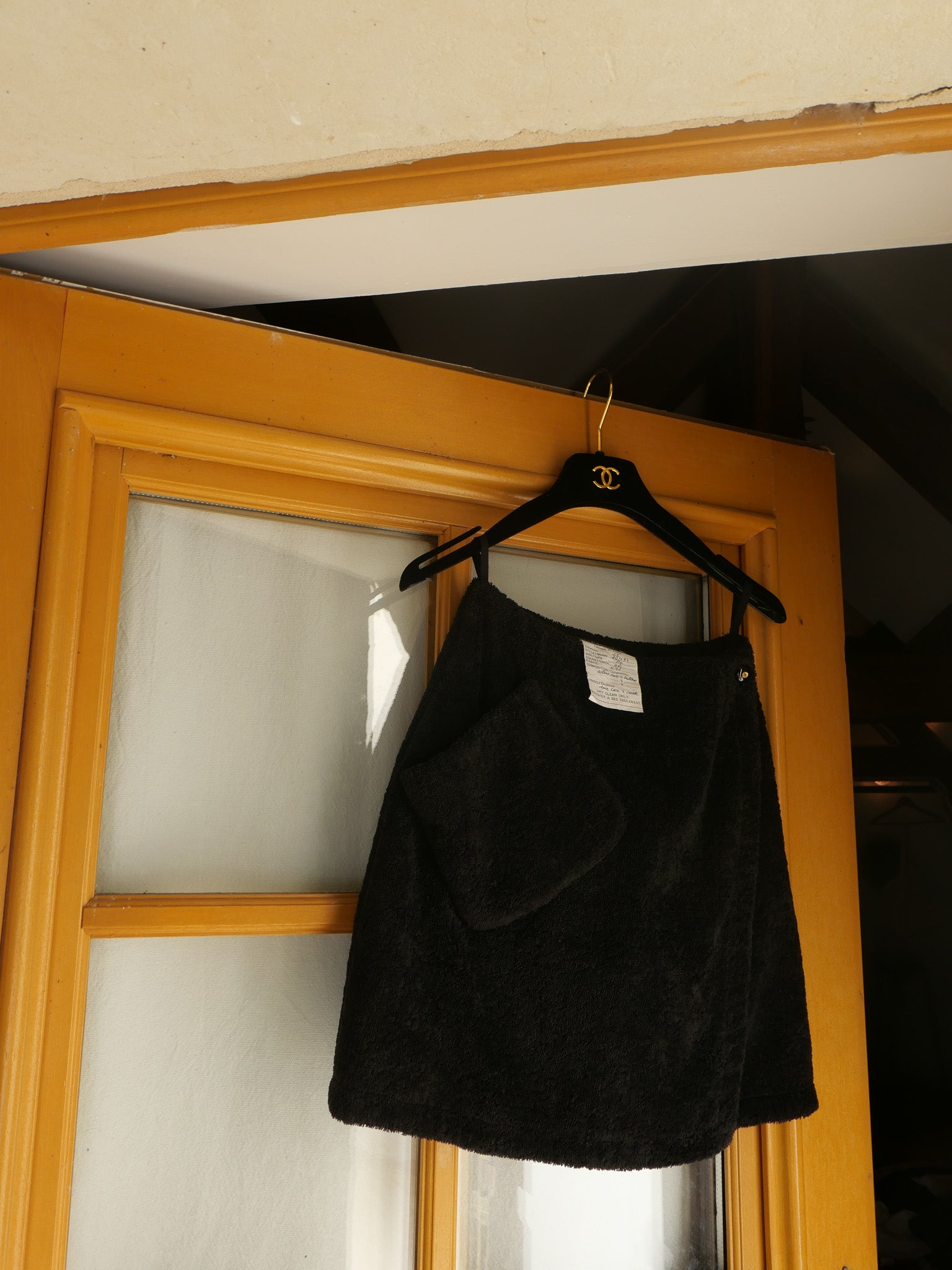 1992 black terry cloth 'towel' skirt, size 34