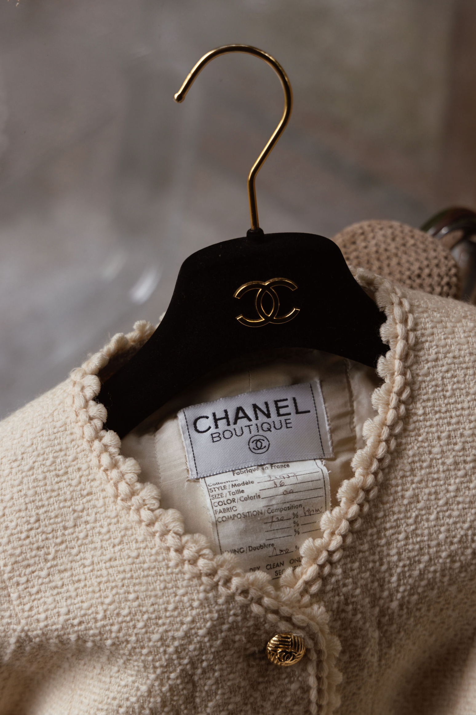 1990 CREAM TWEED SUIT - SIZE 34