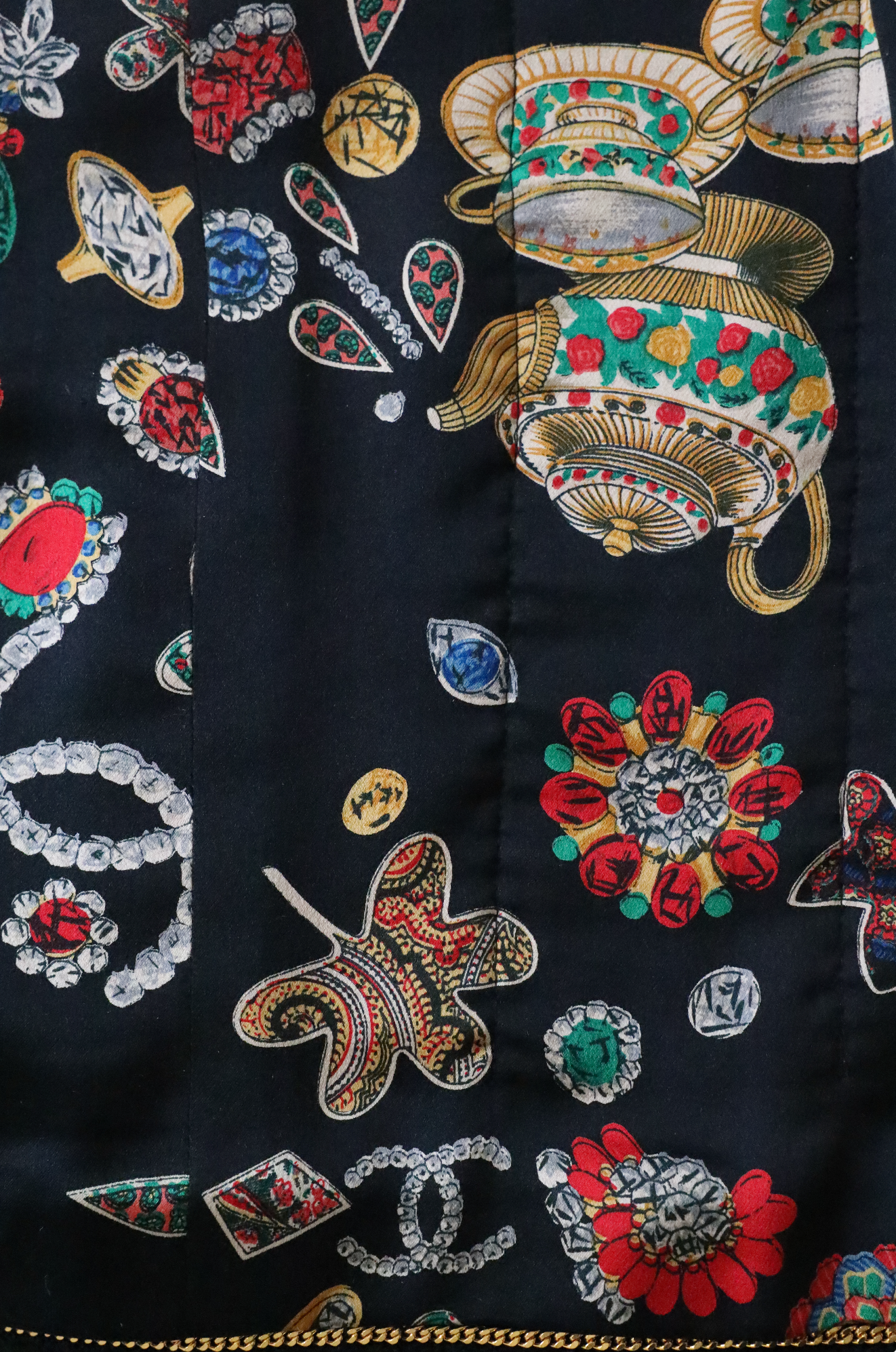 1990 LBJ colorful lining - SIZE 40