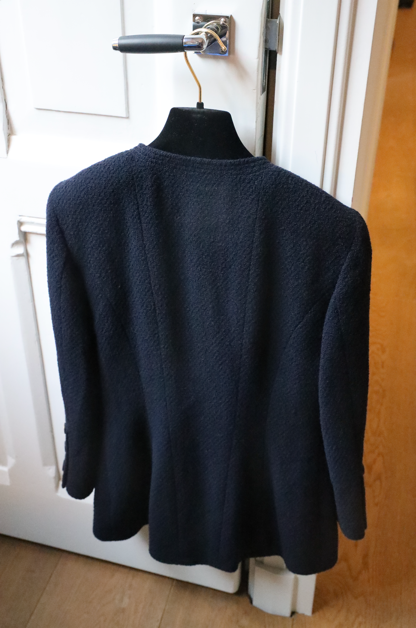 1991 NAVY JACKET - SIZE 34