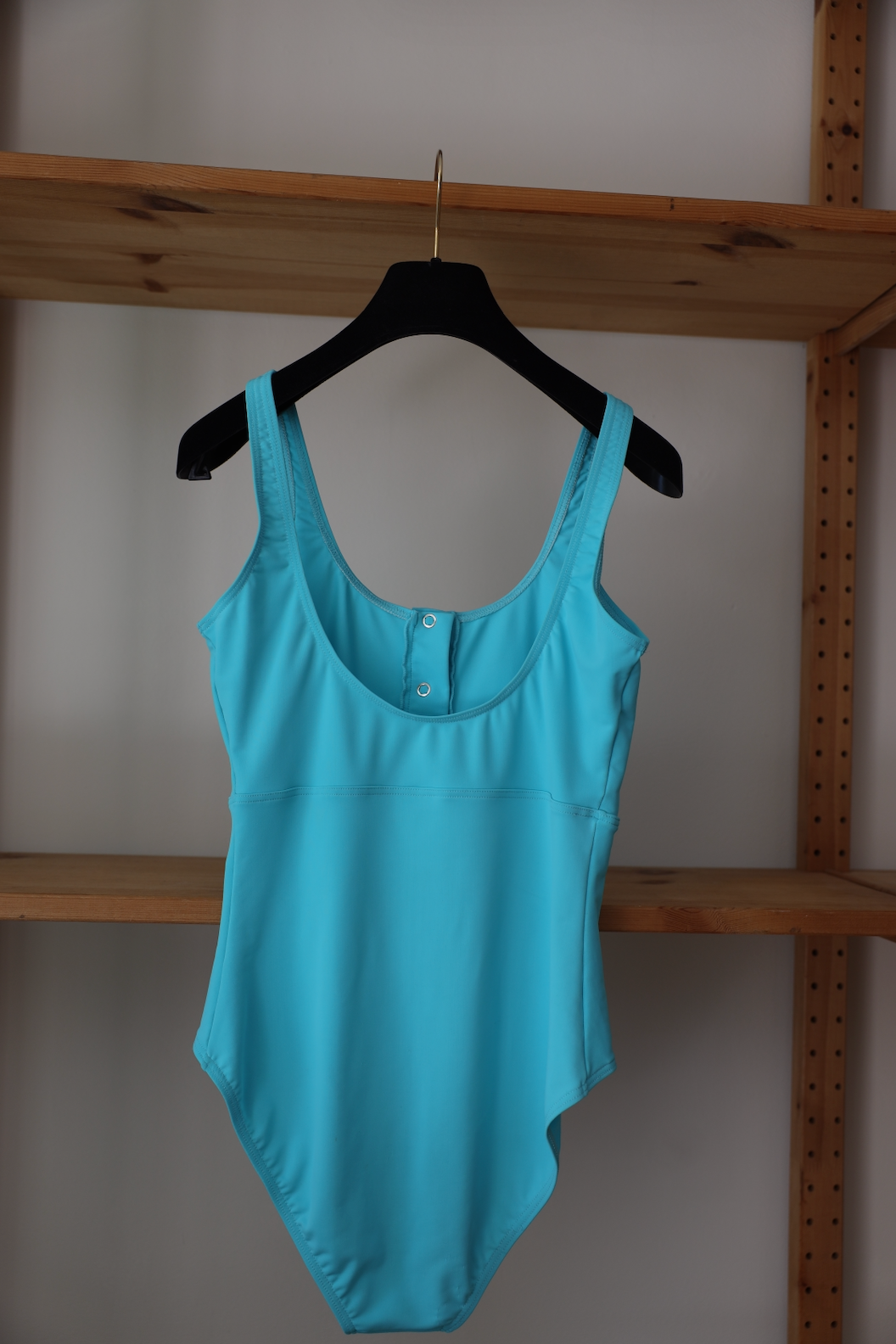 TURQUOISE SWIM / BODY SUIT, SIZE 34 / 36