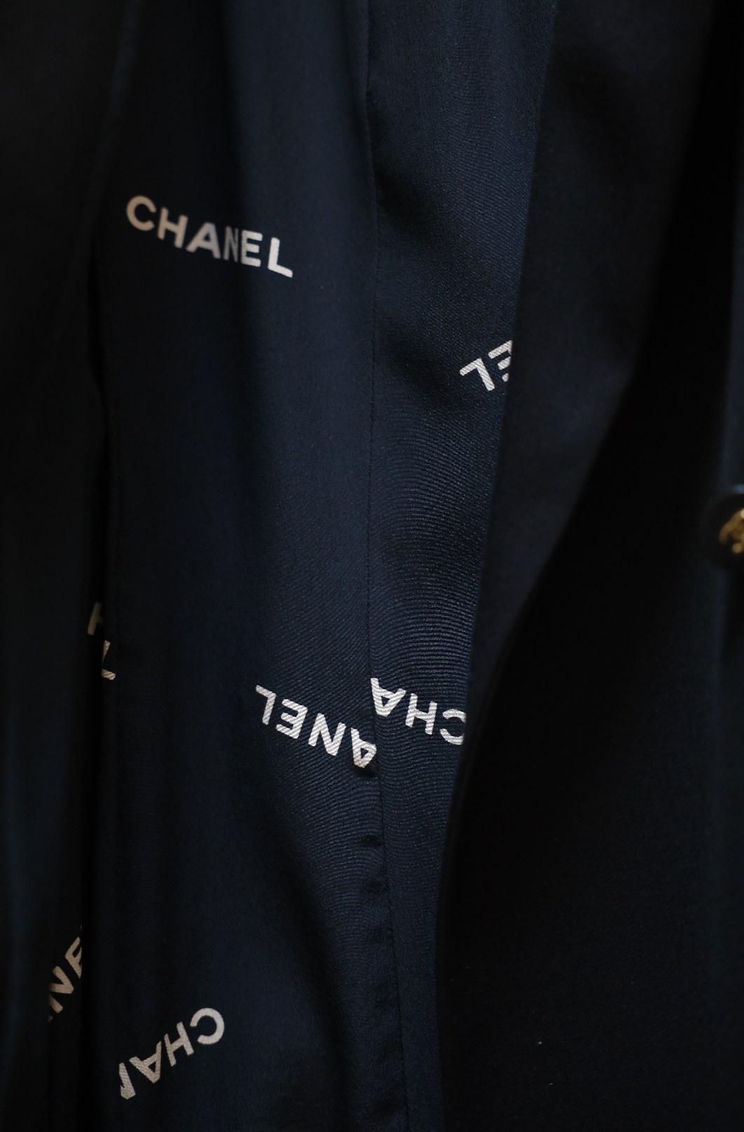 1994 BLACK BLAZER, SIZE 34/36
