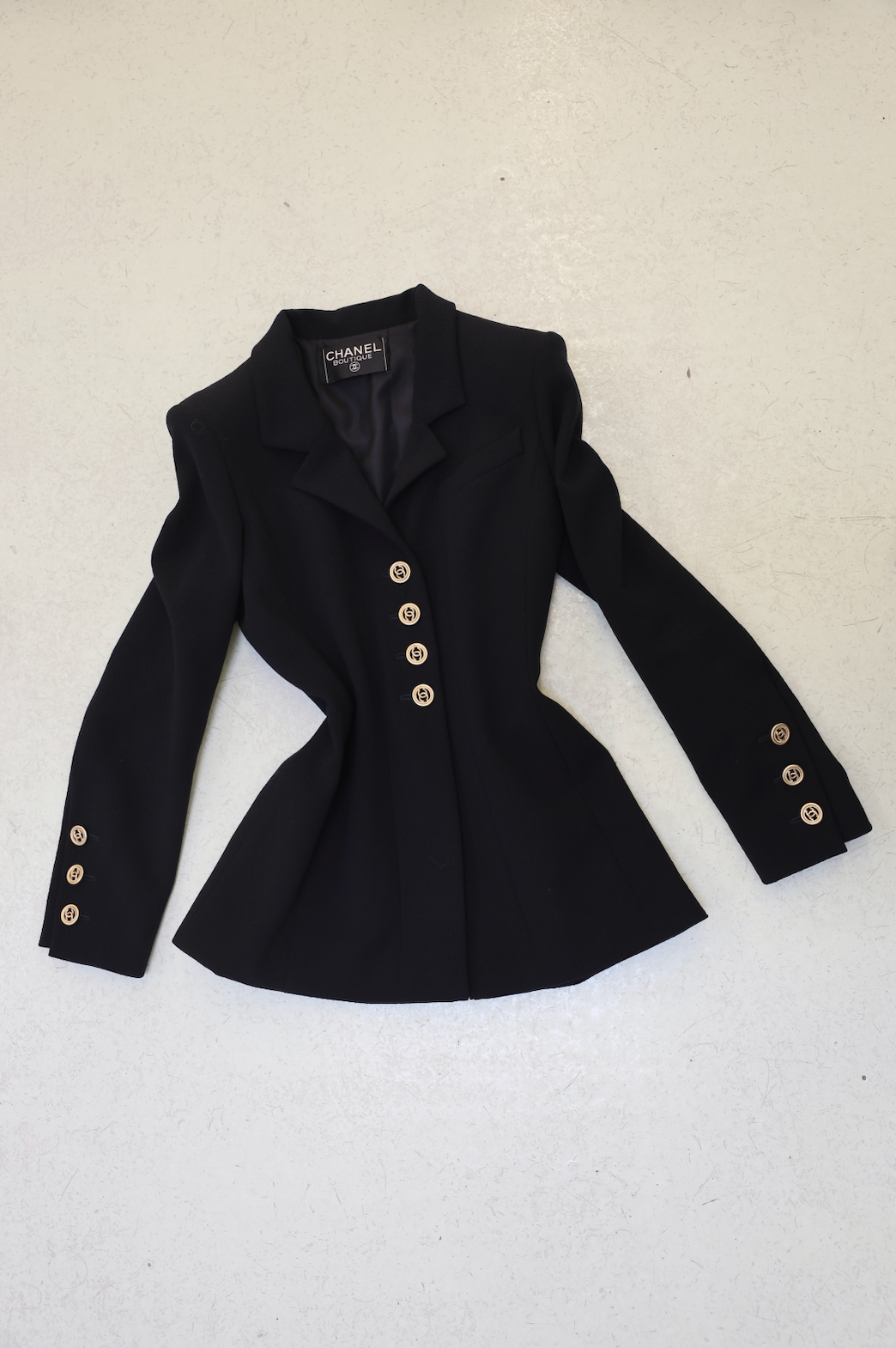 1993 NAVY BLAZER, SIZE 34/36