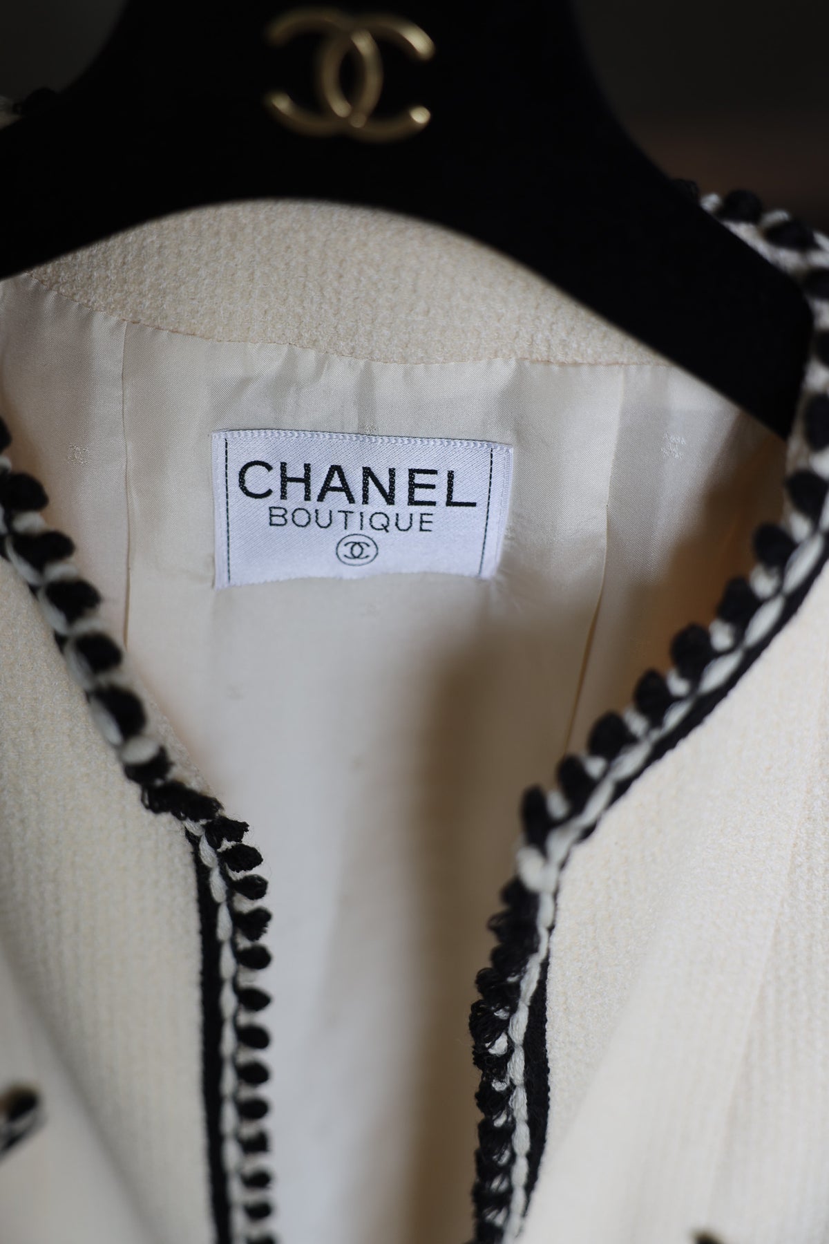 1994 CLASSIC CREAM JACKET, SIZE 36/38