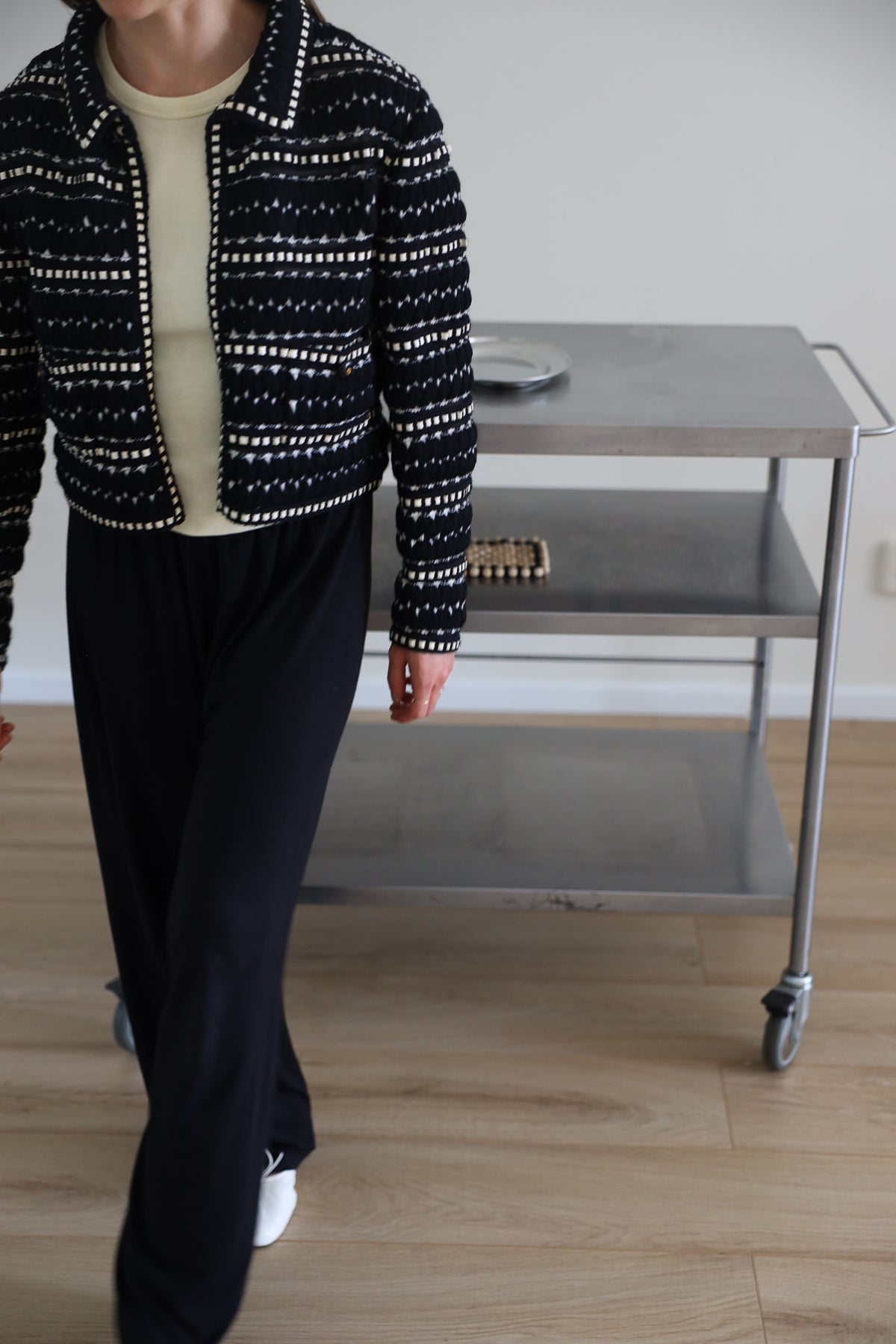 1992 BLACK-WHITE TWEED JACKET, SIZE 34/36