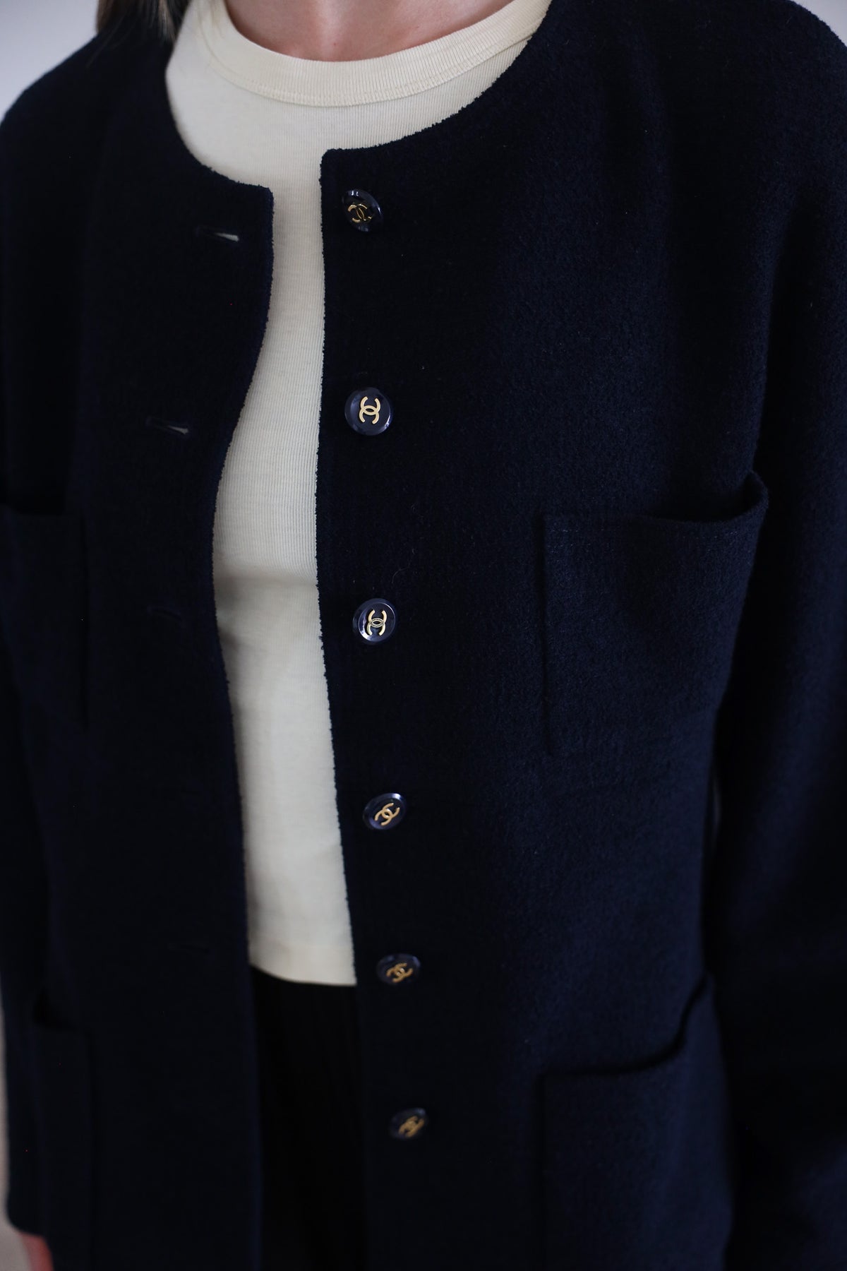 1995 NAVY COLLARLESS BOUCLÉ JACKET, SIZE 40